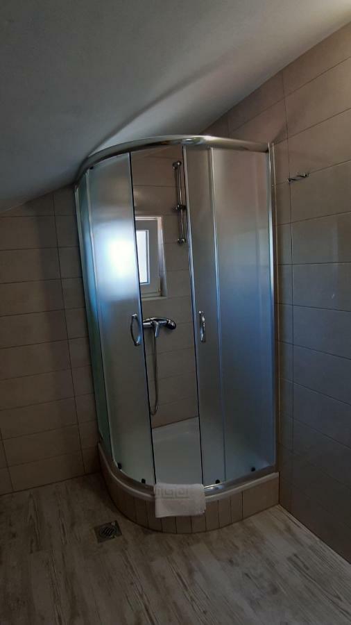Appartement Relax à Starigrad Paklenica Extérieur photo